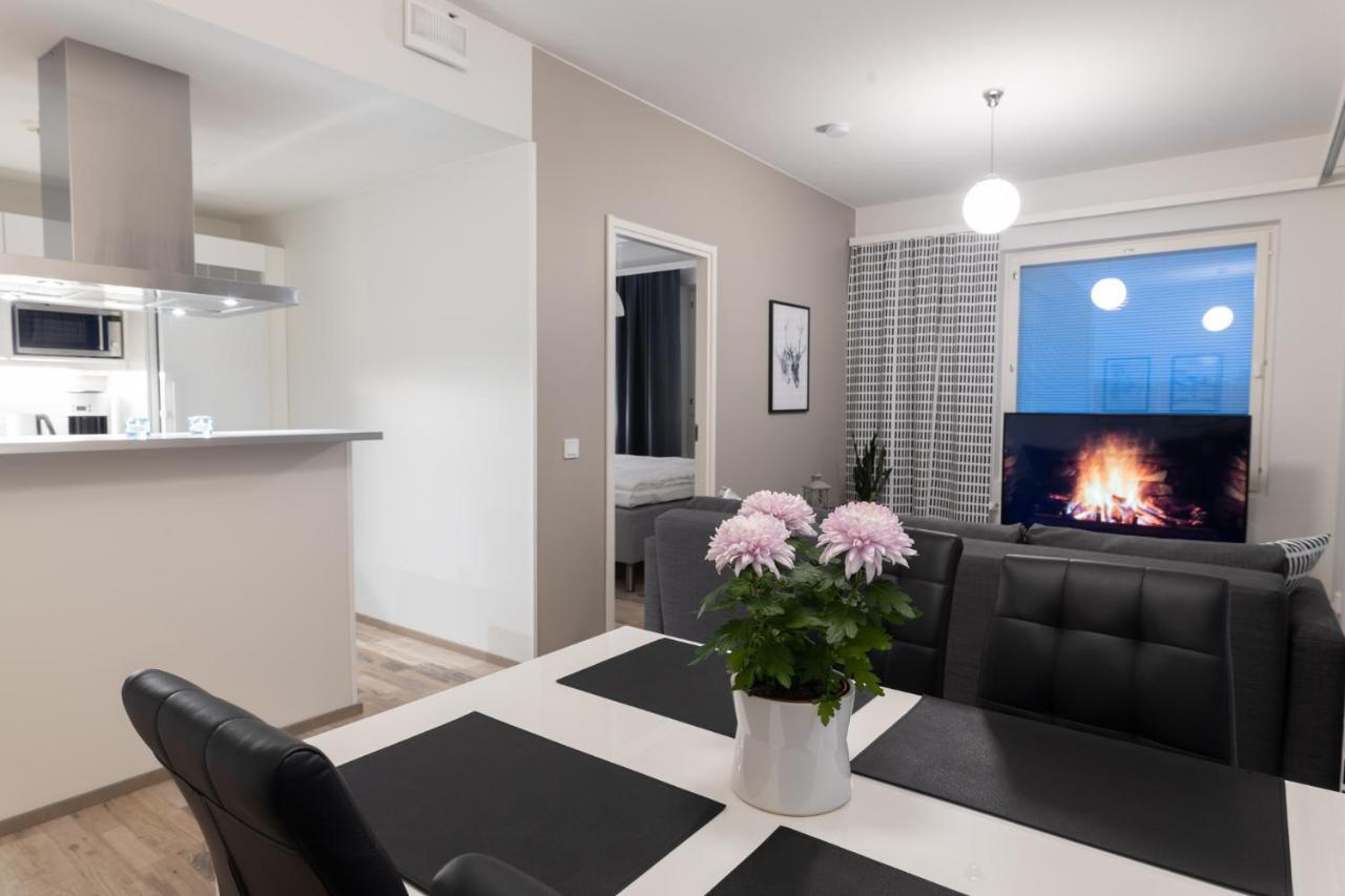 Arctic City Apartment Tammela With Sauna And Free Parking Rovaniemi Esterno foto